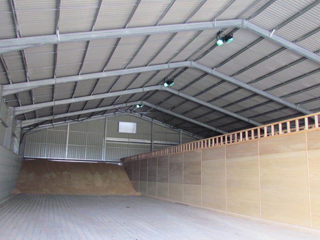 Grain drying in warehouse