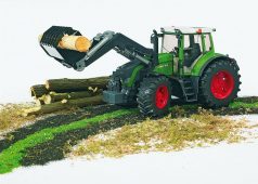 Fendt 936 Vario with Loader toy