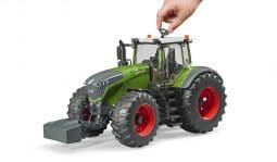 Fendt 1050 Vario 1:16 toy tractor model for kids and adults