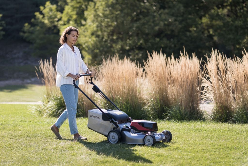 Honda Izy HRG416 XB Cordless Lawn Mower