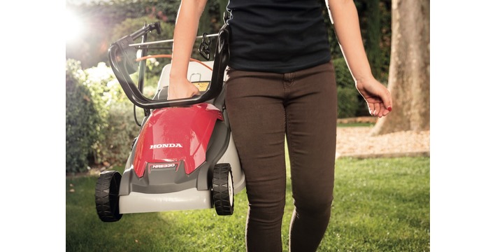 Honda HRE330 Electric Lawn Mower