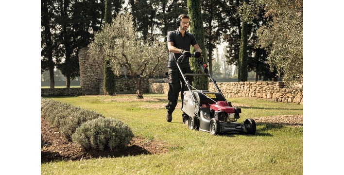 Honda HRH536 HX Variable Speed Lawn Mower