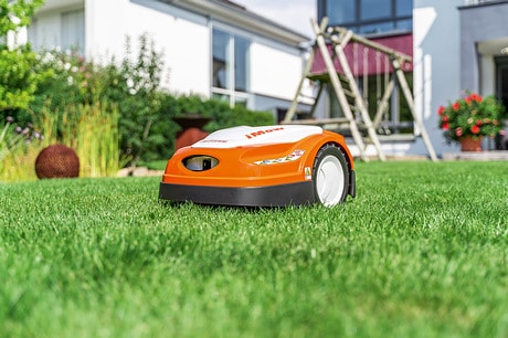 STIHL RMI 422 iMOW® Robot Lawn Mower