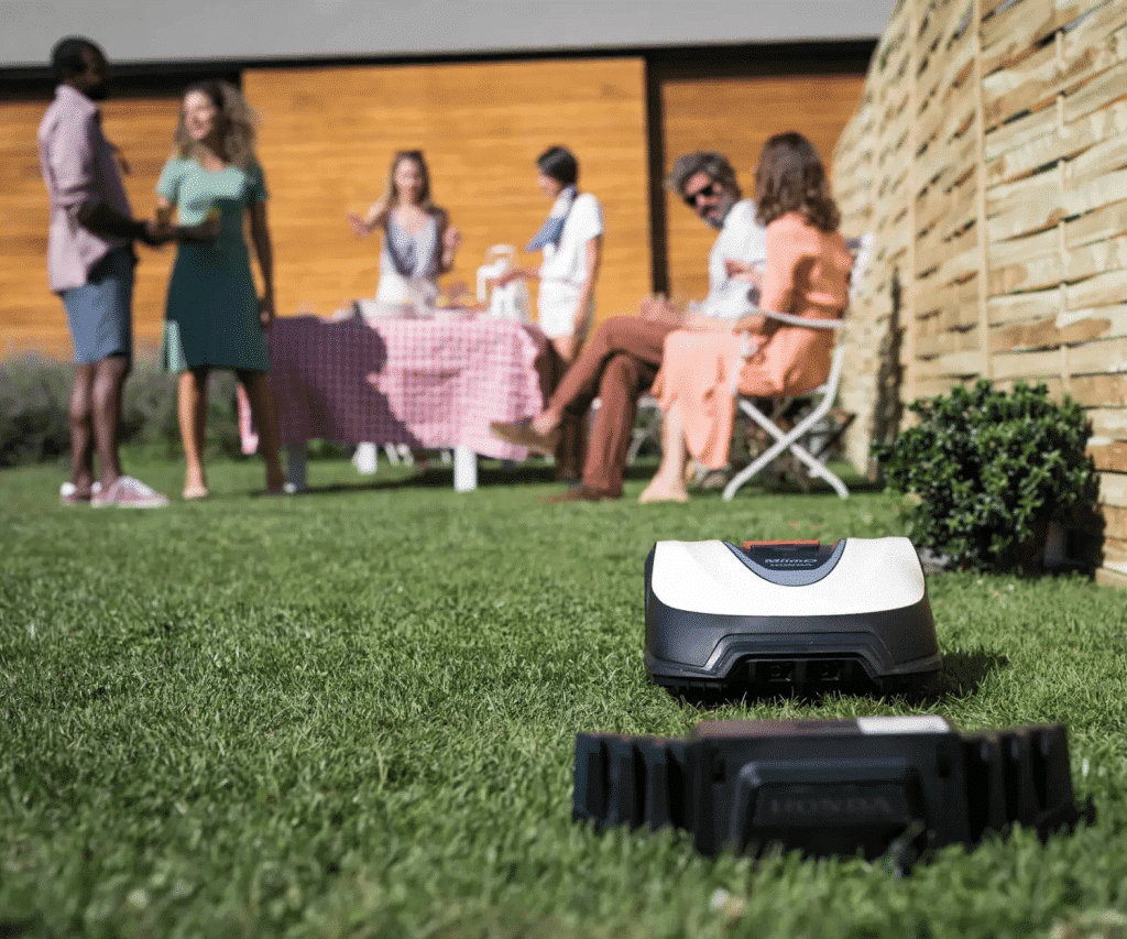 A Honda Miimo 40 Live Robotic Lawnmower in use