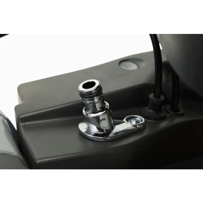 Stiga Twinclip 955 VE Petrol Lawnmower detail 5