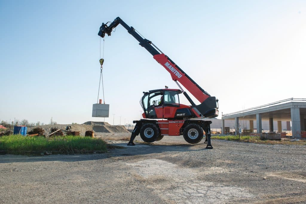 Manitou infrastructure maintenance machines