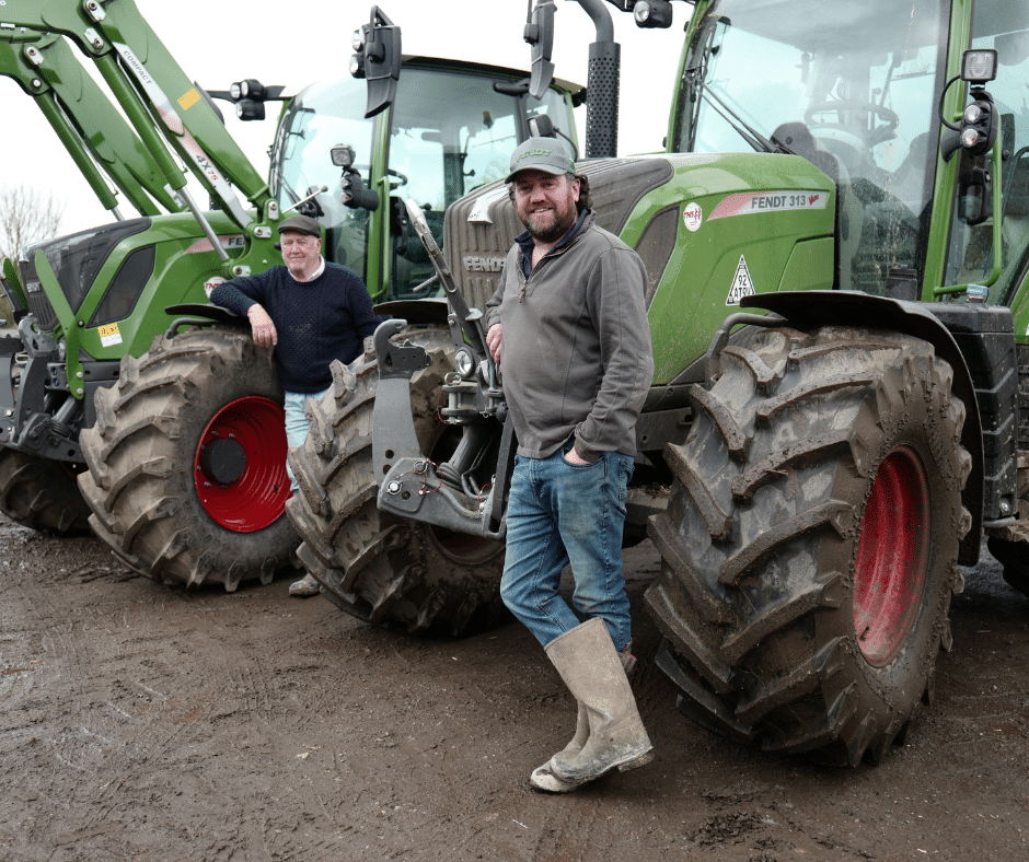 Fendt 300 Tractors: The Preferred Choice for Cambridgeshire Livestock  Farmers - Thurlow Nunn Standen