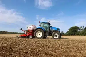 Sumo drill in a field