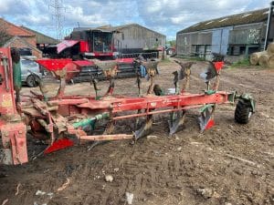 Used Kverneland LD300/85 plough for sale
