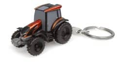 Valtra G135 Tractor keyring orange