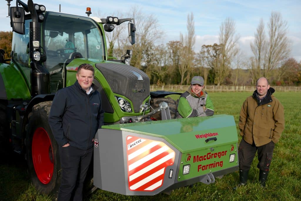 Josh Taylor with the team at MacGregor Farming Partnership and their new Fendt 724