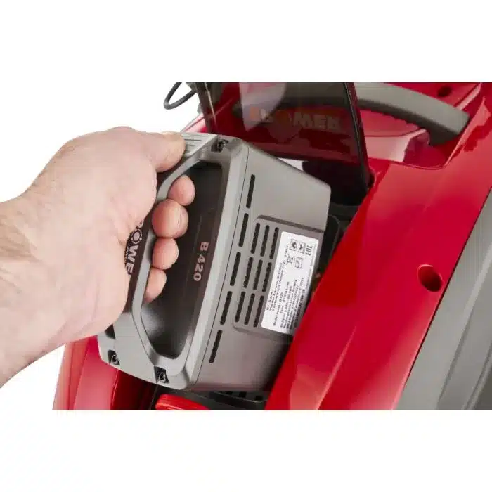 Mountfield Princess 38 Li Cordless Mower battery locater 2