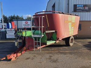 Used Strautmann Verti-Mix diet feeder with double auger for sale