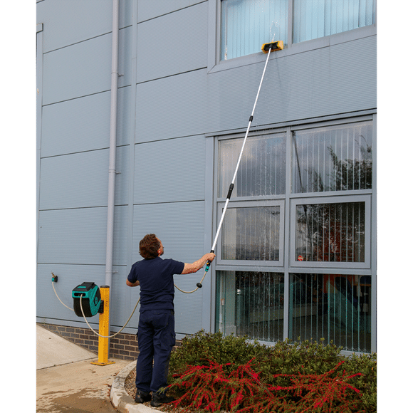 Sealey Flo-Thru Brush in use windows