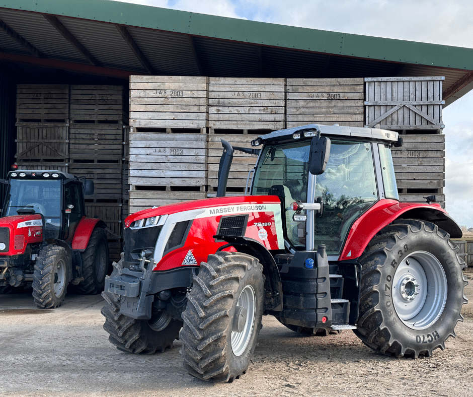 The new 7S.180 Dyna-6 Eco is the latest addition to a five-tractor Massey Ferguson fleet relied on by the Cambridgeshire-based Scott family