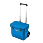 Yeti Roadie 32 Wheeled Cooler in Big Wave Blue