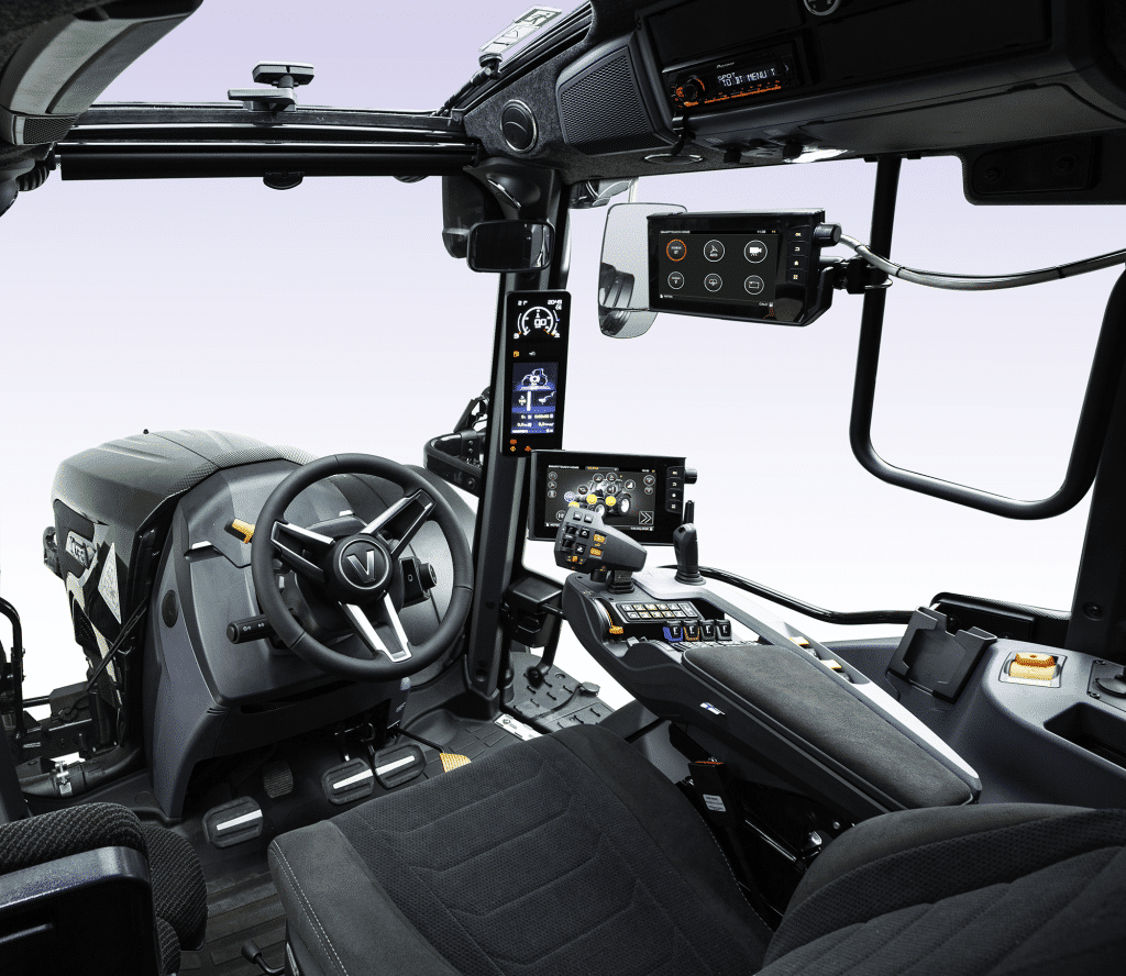Valtra SmartTouch Easier to use than your phone