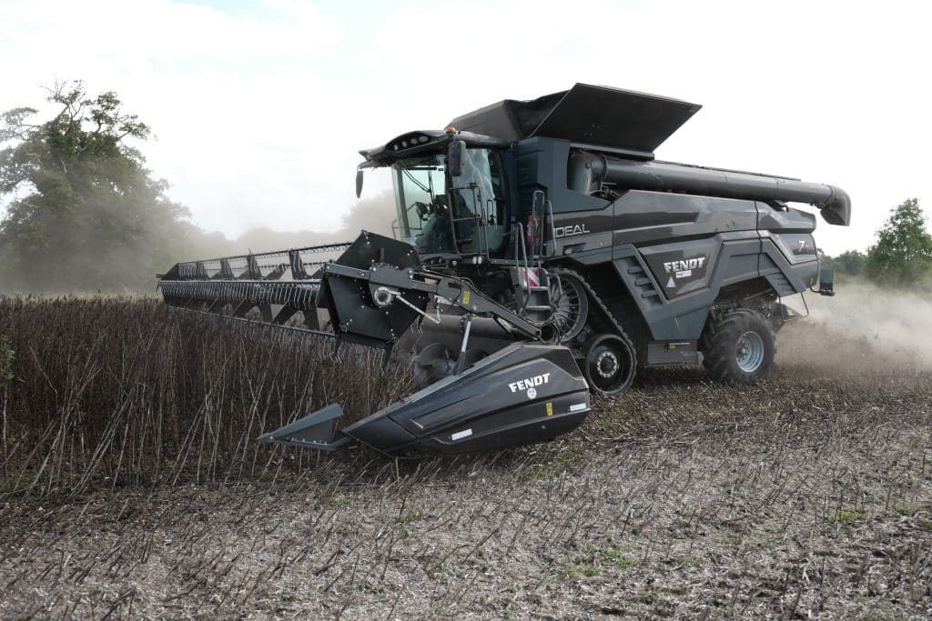 Fendt Ideal 7T in Norfolk harvesting organic beans