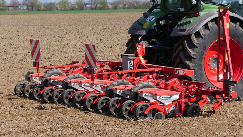Kverneland sugar beet drill