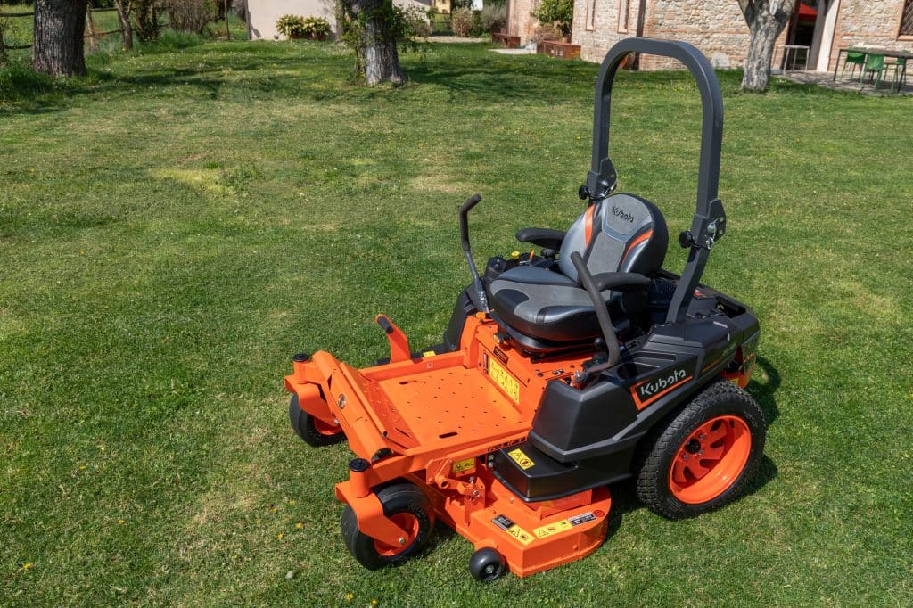 Kubota Zero-Turn Mowers: A Comprehensive Review