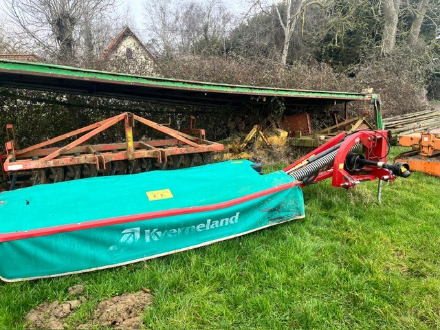 Used Kverneland 2628M Side Mounted Disc Mower For Sale