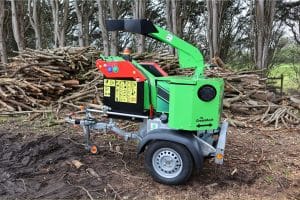 ECO 135TT as a full turntable road tow wood chipper.