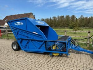 erra-Vac Paddock Sweeper clears debris and waste effortlessly