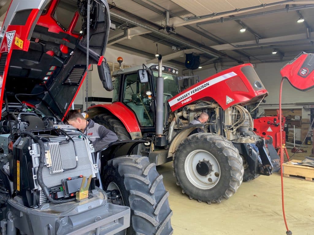 Older Farm Machine Service at TNS