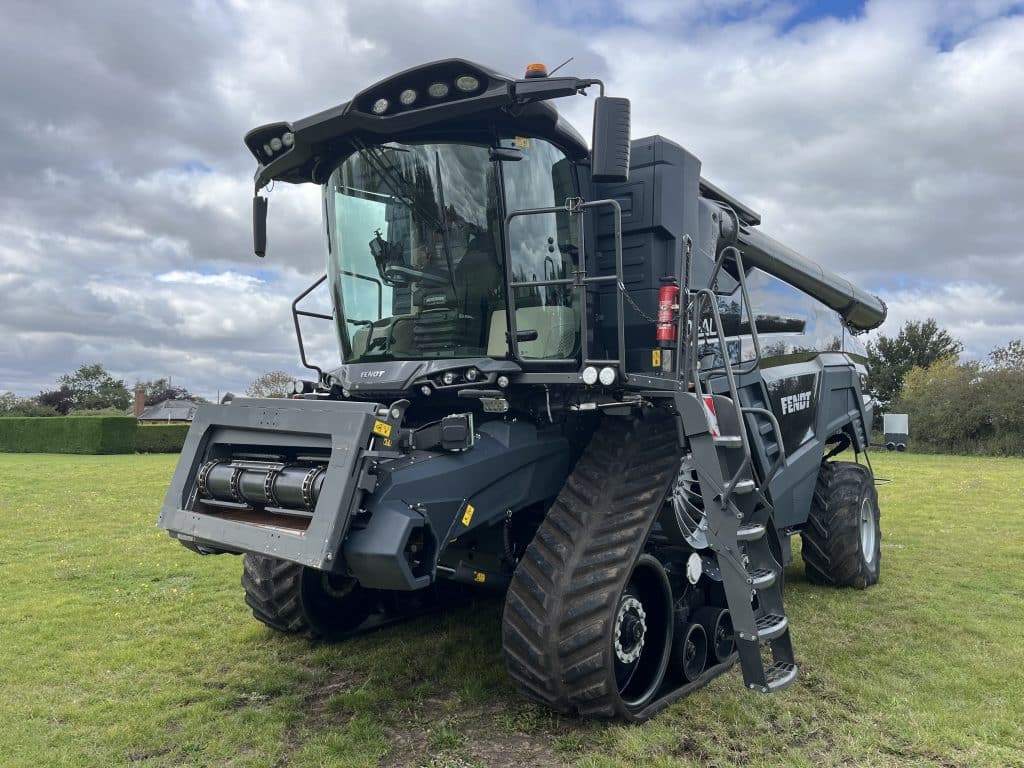 Ex-Demo Fendt Ideal 9T Combine & 40ft Header For Sale