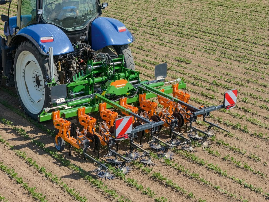 Amazone Hoeing Equipment