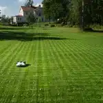 Robotic lawn mower, Husqvarna Automower 430V NERA model