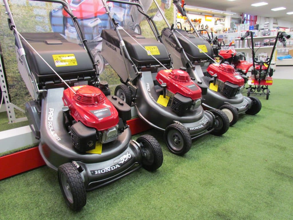 Honda Lawn Mowers at TNS Country Store