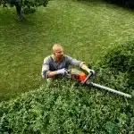 Husqvarna 215iHD45 Battery Hedge Trimmer