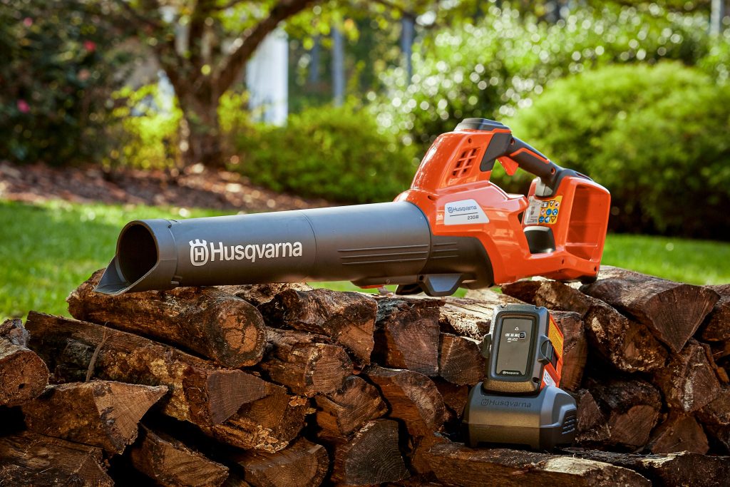 Professional & Domestic Husqvarna Leaf Blowers
