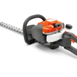Husqvarna 122HD45 Petrol Hedge Trimmer. Lightweight, low noise and easy to start.