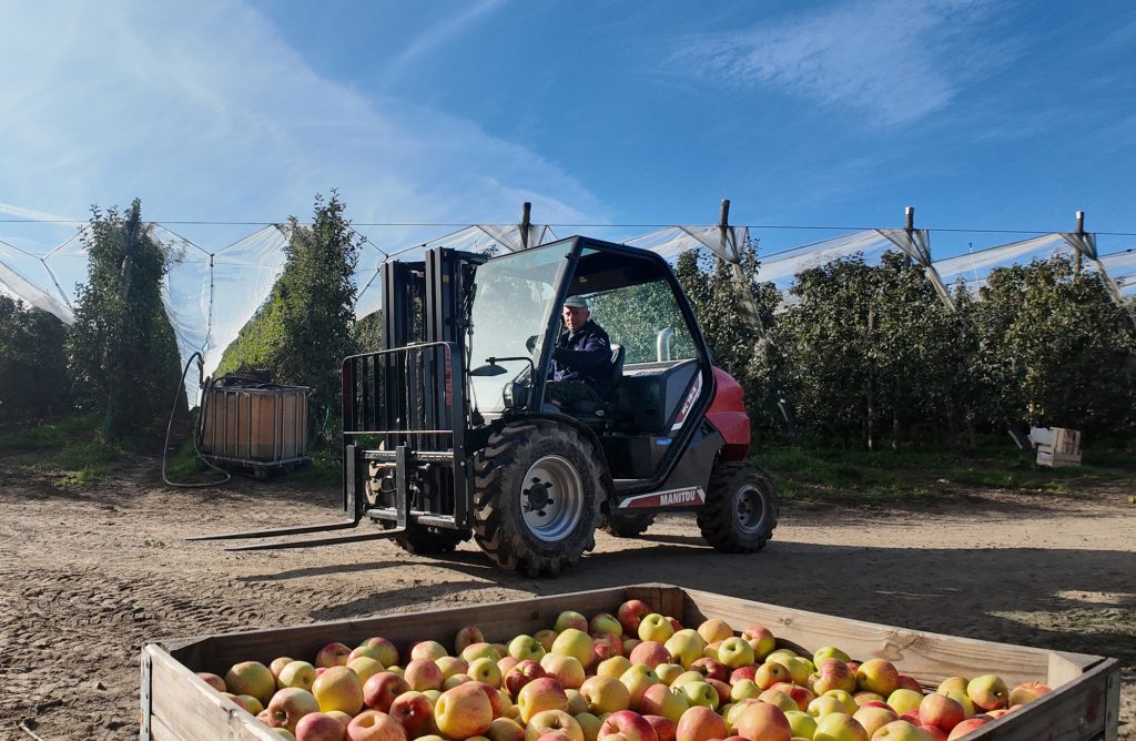 Manitou mast forklift on a farm